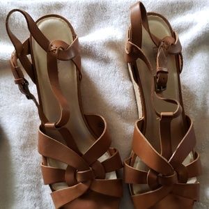 brown wedges
